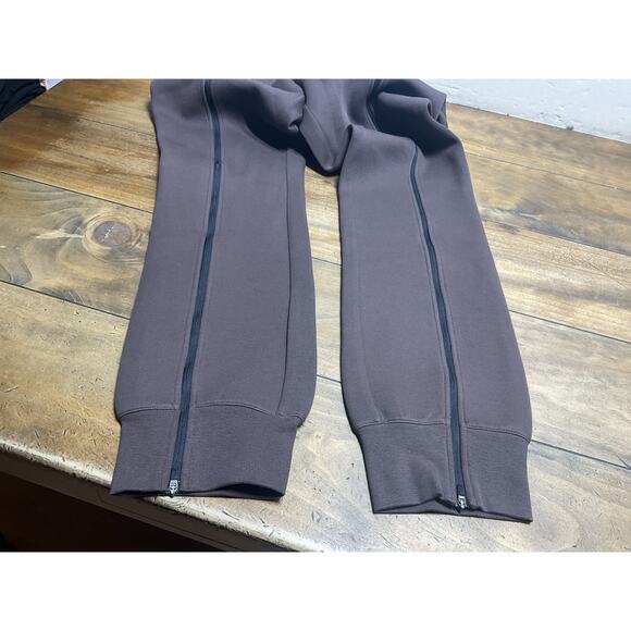 Nike Women's L Tech Fleece High-Waisted Slim Zip Pants Brown FN7129-237 - Picture 9 of 12